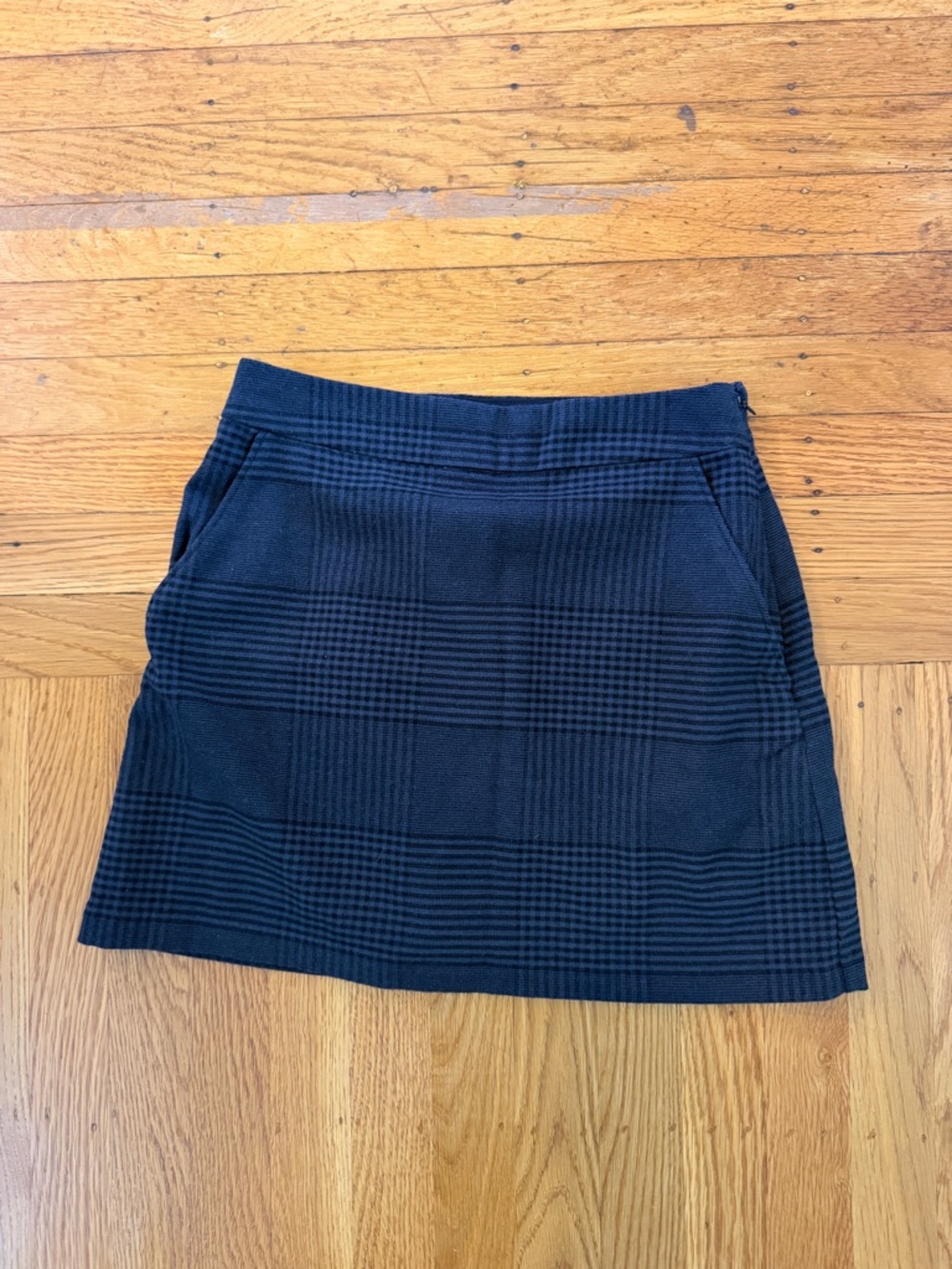 Abercrombie & Fitch Black Plaid Mini Skort